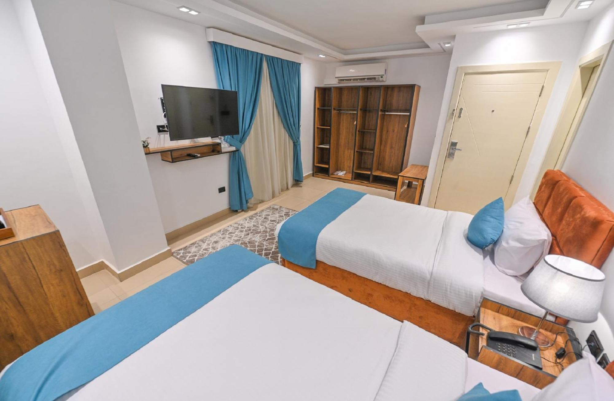 Pyramids Gem Plaza Hotel Kafrat al Jabal Exterior foto