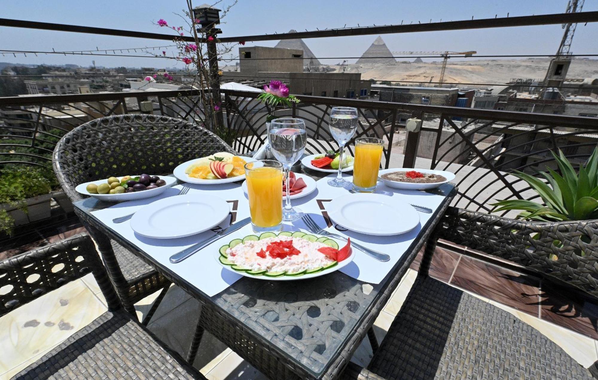 Pyramids Gem Plaza Hotel Kafrat al Jabal Exterior foto