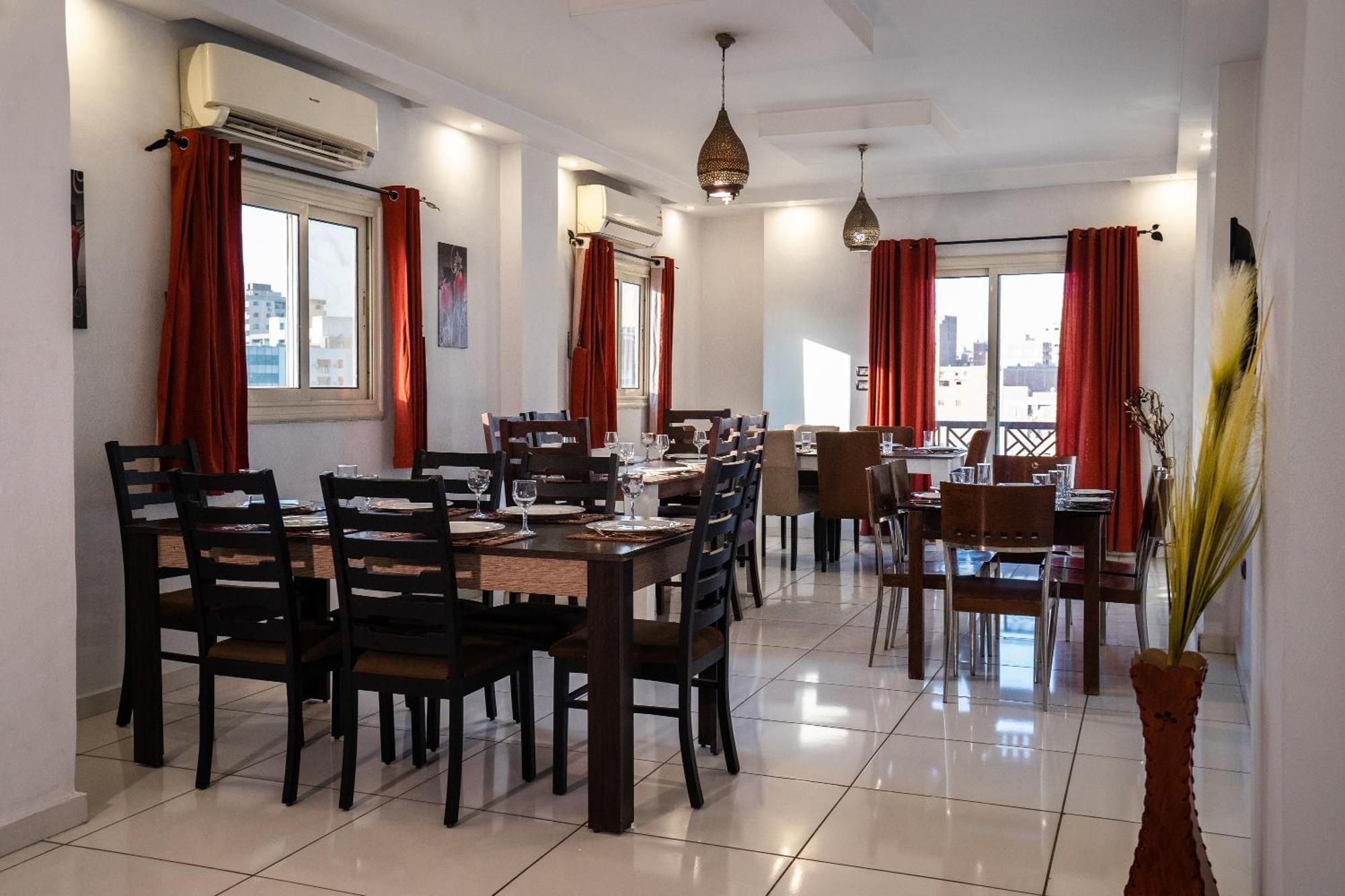 Pyramids Gem Plaza Hotel Kafrat al Jabal Exterior foto
