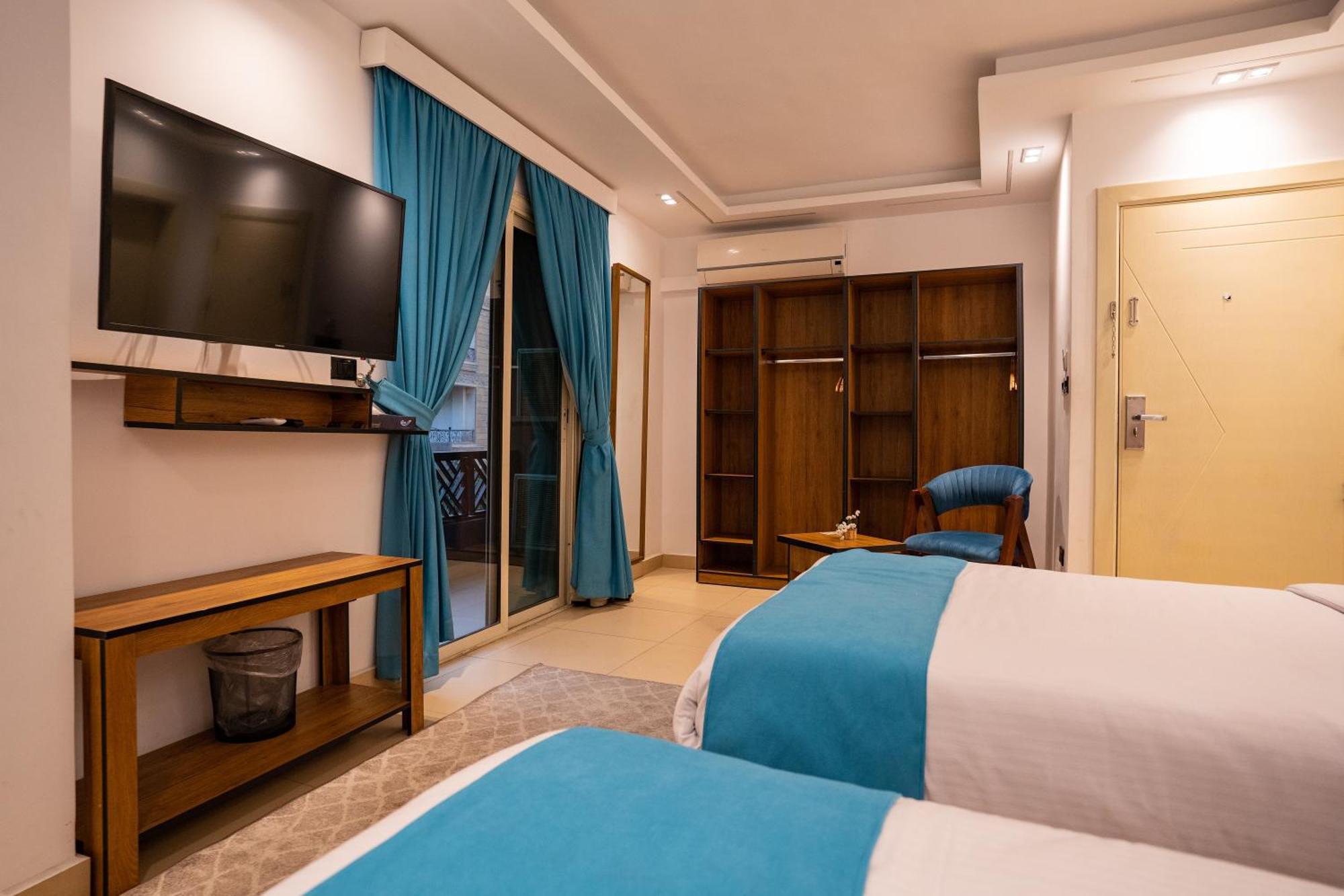 Pyramids Gem Plaza Hotel Kafrat al Jabal Exterior foto